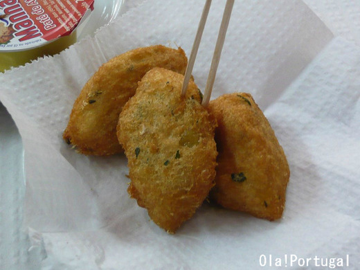 Pasteis de Bacalhau パシュテイシュ・デ・バカリャウ