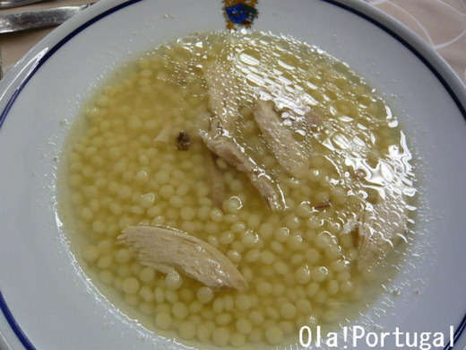 ポルトガル料理:Canja カンジャ(鶏のスープ)