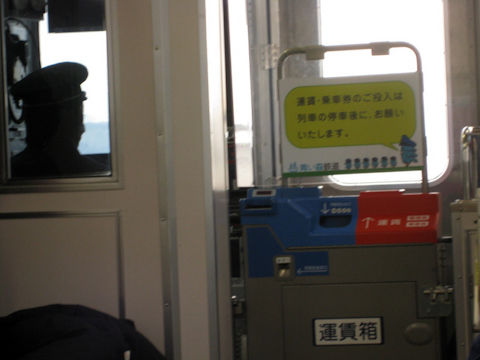 1ecf8126c5-2