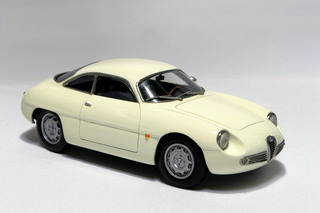 特価 Provence (1/43) アルファロメオ Giulietta SZ 特価 Provence Moulage1/43 アルファロメオ ジュリエッタSZ 特価