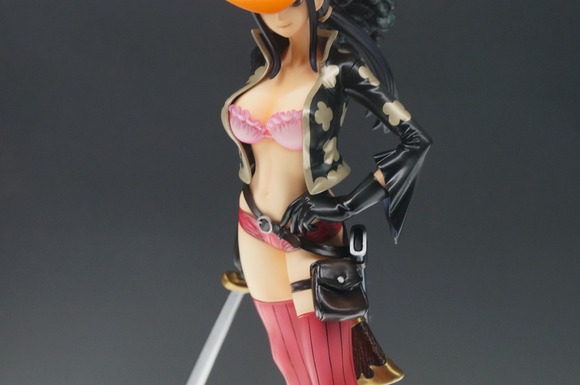 ４