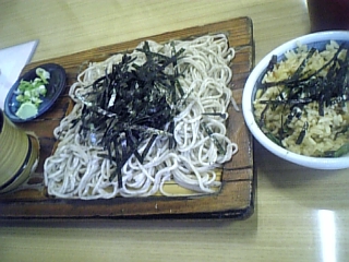鶴天(ざるのセット右)