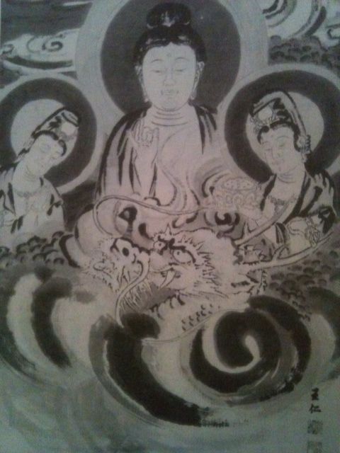 弥勒三尊