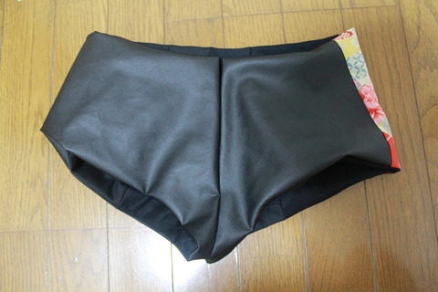 pant (26)