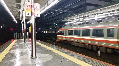 2323 (1)