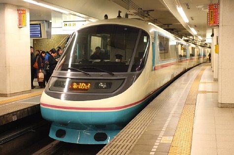 2015 (30)