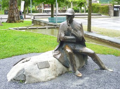 SHERLOCK_HOLMES (2)