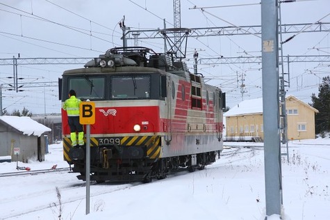 1102 (21)