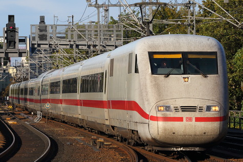 800A8412
