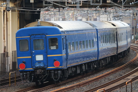 1642 (5)