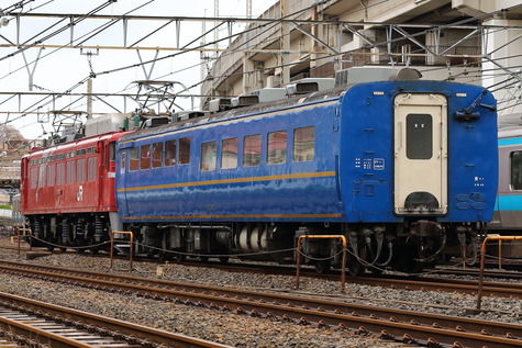 0945 (3)