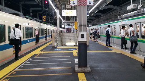 2000 (3)