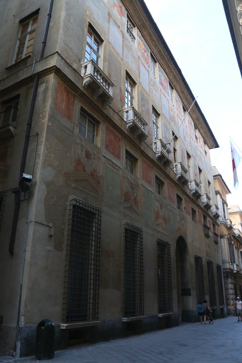 2009 (8)