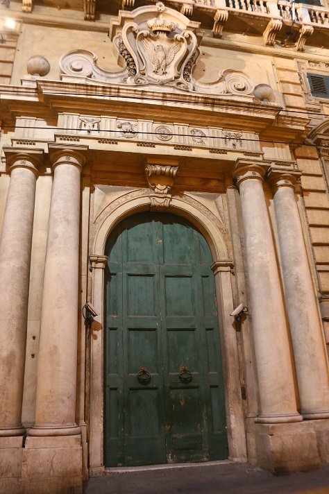 2009 (64)