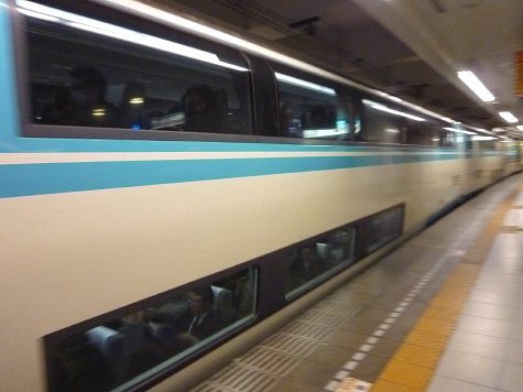 2015 (32)