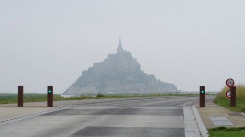 0945 (2)