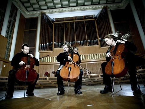 pv>Apocalyptica feat. Doug Robb (Hoobastank)>Not Strong Enough