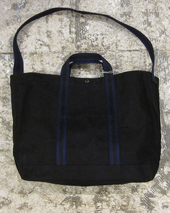 eg2016fw_056_Black