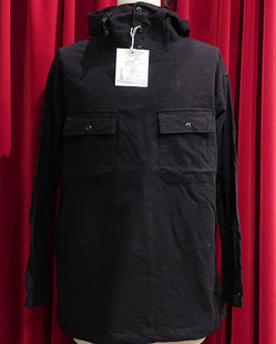 eg2018fw_190_Black_01