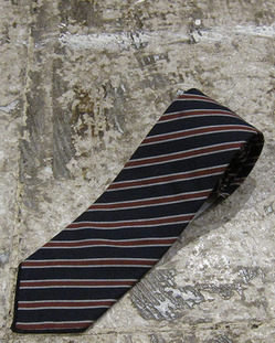 eg2015ss_024_Nvyred