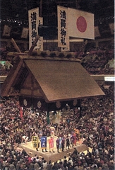 大入り満員