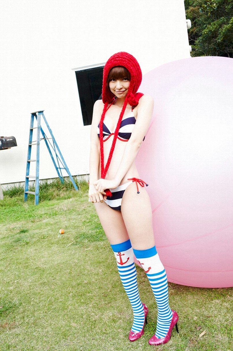 貧乳程ではないにしろ大きくないおっぱいを何と称したら良いのだろうか?23