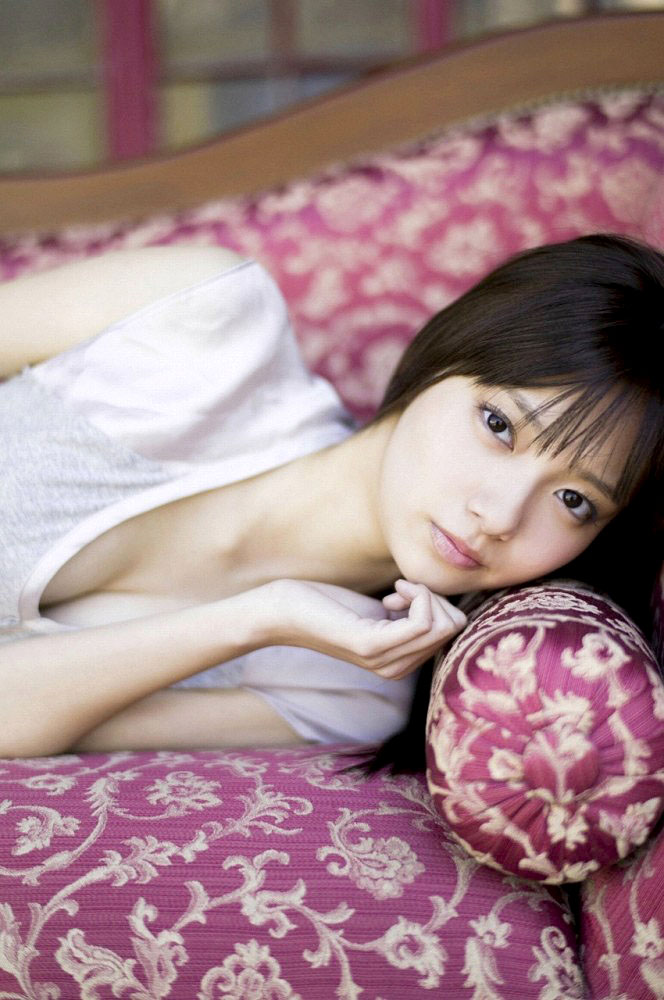 8頭身美人の新川優愛ちゃん画像まとめ。40枚:すももちゃんねる様