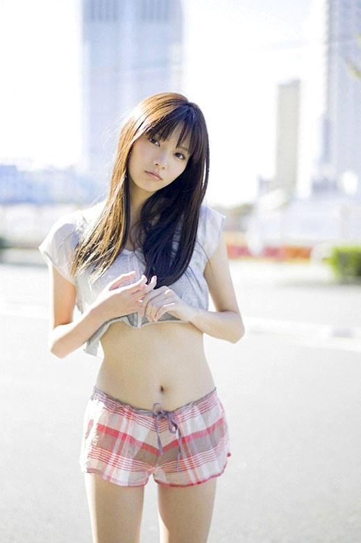 8頭身美人の新川優愛ちゃん画像まとめ。40枚:すももちゃんねる様