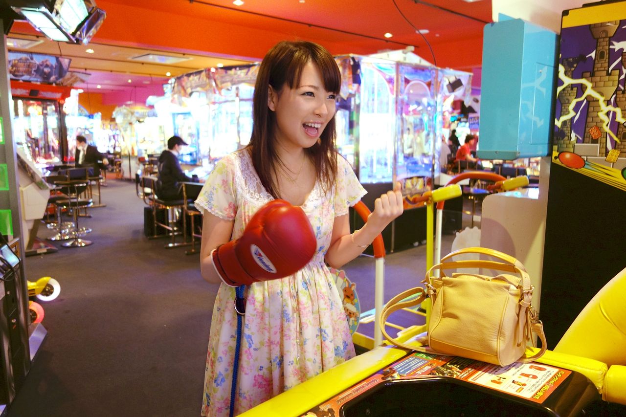 プレステージ:エスカレートするドしろーと娘 225