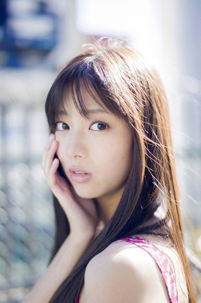8頭身美人の新川優愛ちゃん画像まとめ。40枚:すももちゃんねる様