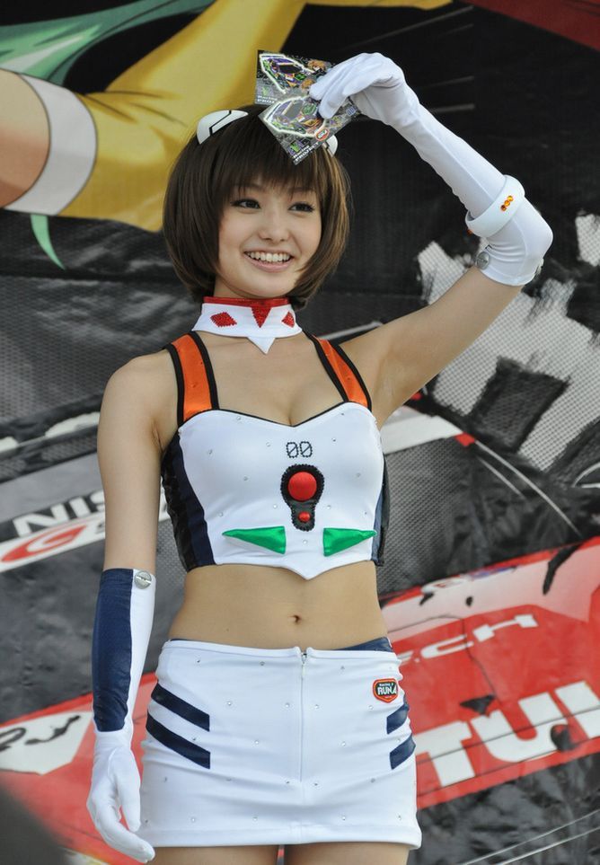 ヌケるレースクーンの足とパンチラ:エロ女子画像まとめ 『スグヌク』様