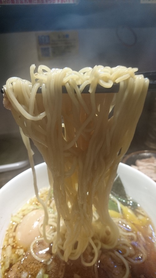 鷹流ラーメン
