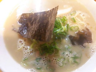 博多豚骨(in 三宮)