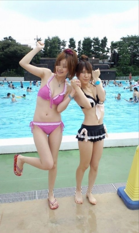 これ下着じゃないの!? 最近の水着は下着みたいなデザインがあるんだね