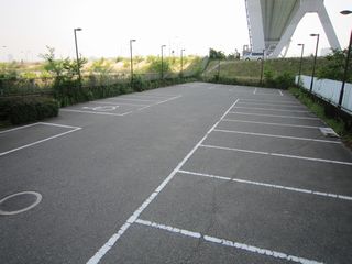 此花西部臨港緑地駐車場