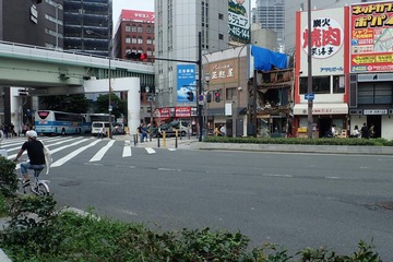 180915003