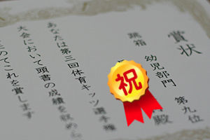 �޾�