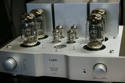 美品◆ Lyric KT88 真空管アンプ V-LA1 極美品 Lyric KT88 真空管アンプ V-LA1｜Yahoo!フリマ（旧PayPayフリマ）