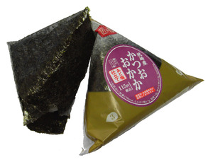 Onigiri_Bought_at_a_Convenience_Store