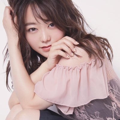 峯岸みなみ