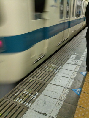 F1000469