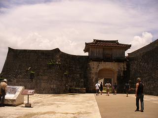 f03b8157.jpg