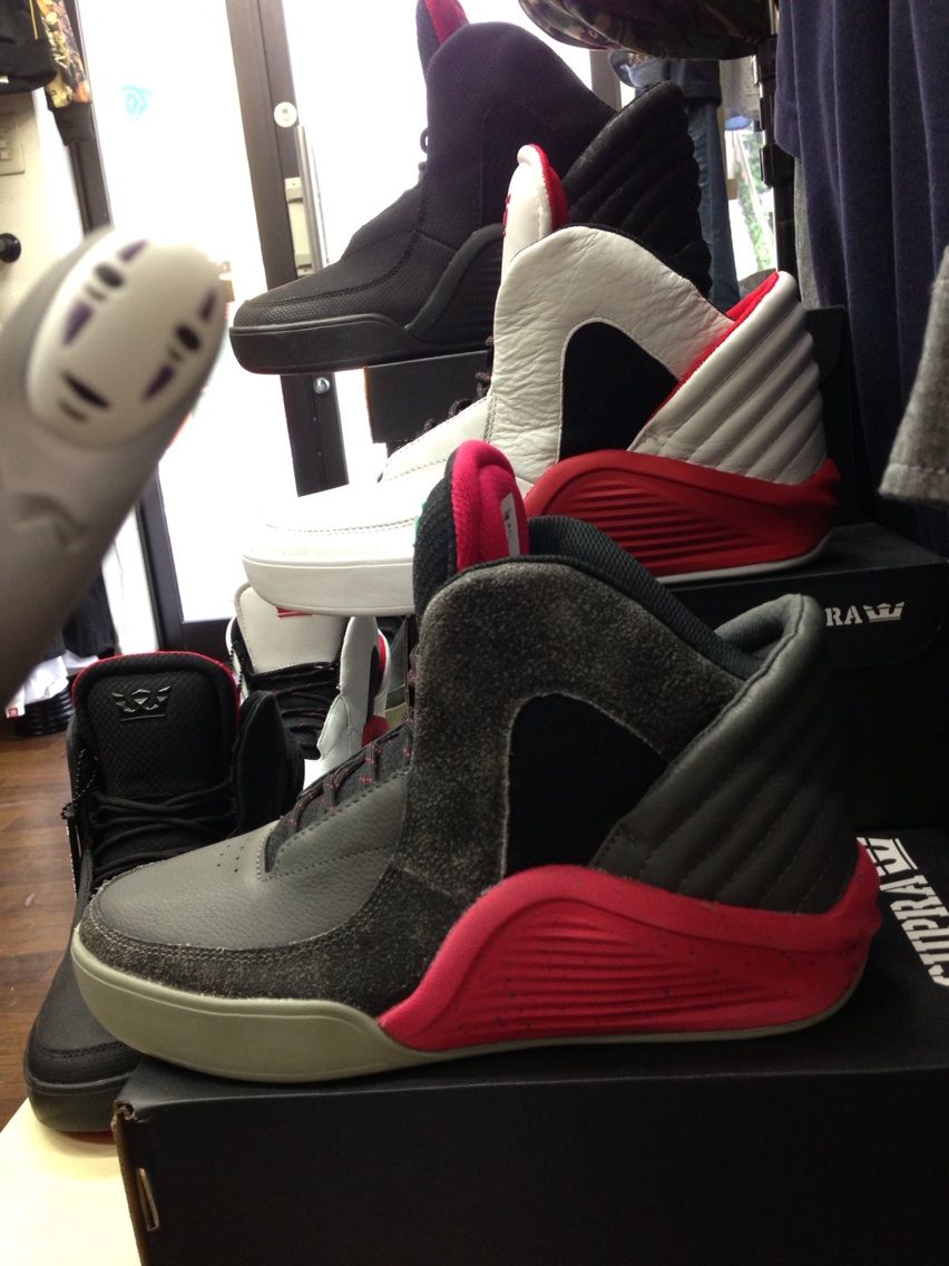 発売中です【Lil Wayne Presents SPECTRE By SUPRA】CHIMERA : 北九州 