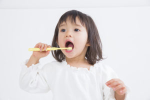 child_brush02-300x200