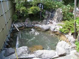 男性露天
