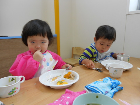 子どもの日給食姿4