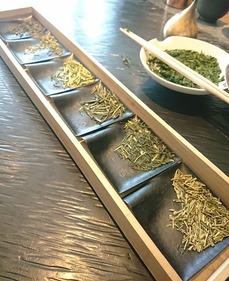 ほうじ茶は茶葉を選べます