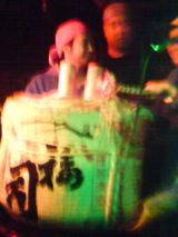 d6995288.jpg