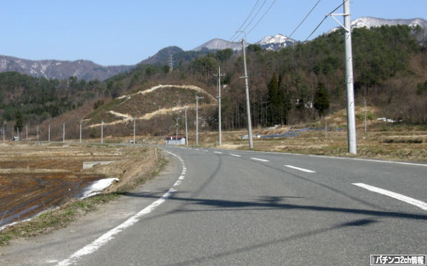 田舎はパチンコ屋行くのも車いるもんねえ