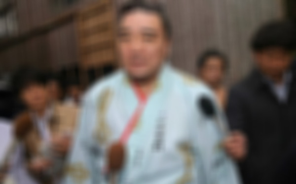 日馬富士